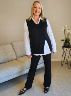 Carla Flare Pant - Black