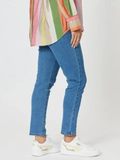 Chicago Slim Leg Jean - Denim