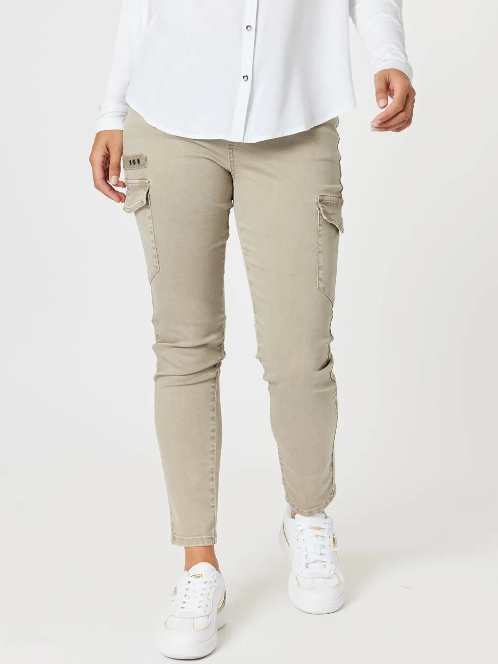 Paige Cargo Slim Leg Jean - Washed Natural
