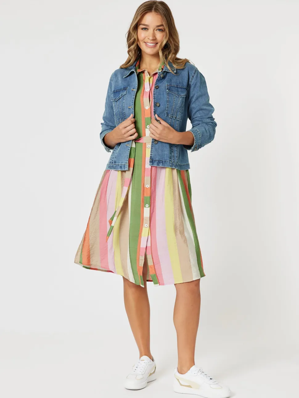 Retro Denim Jacket - Washed Denim