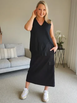 Urban Cargo Skirt - Black