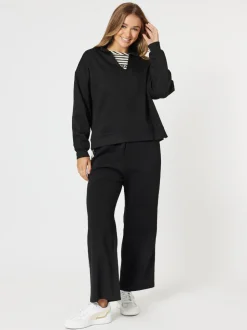 Urban V Neck Sweatshirt - Black